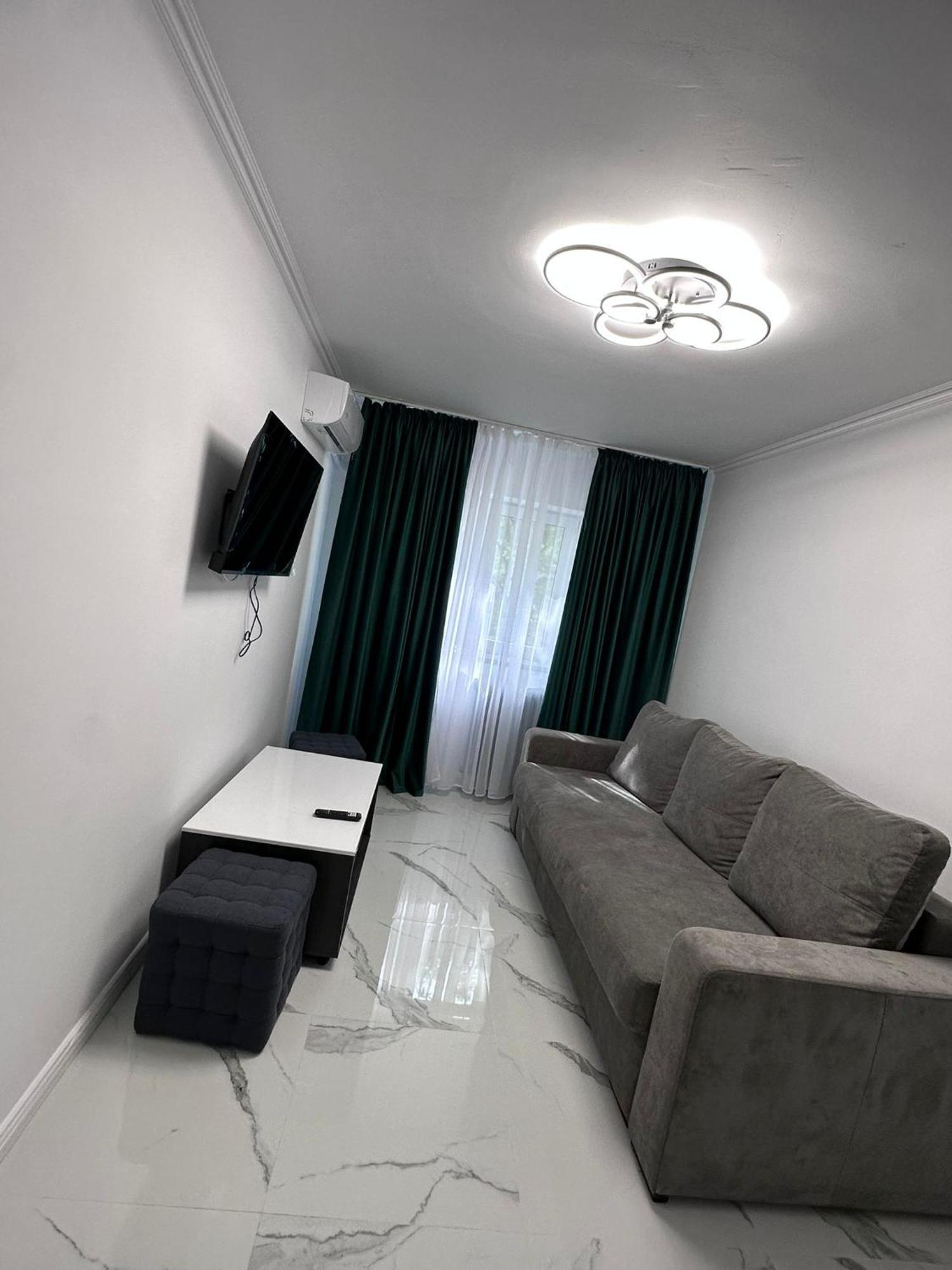 Apartament 3 Camere Trapezului Bucureşti Eksteriør bilde