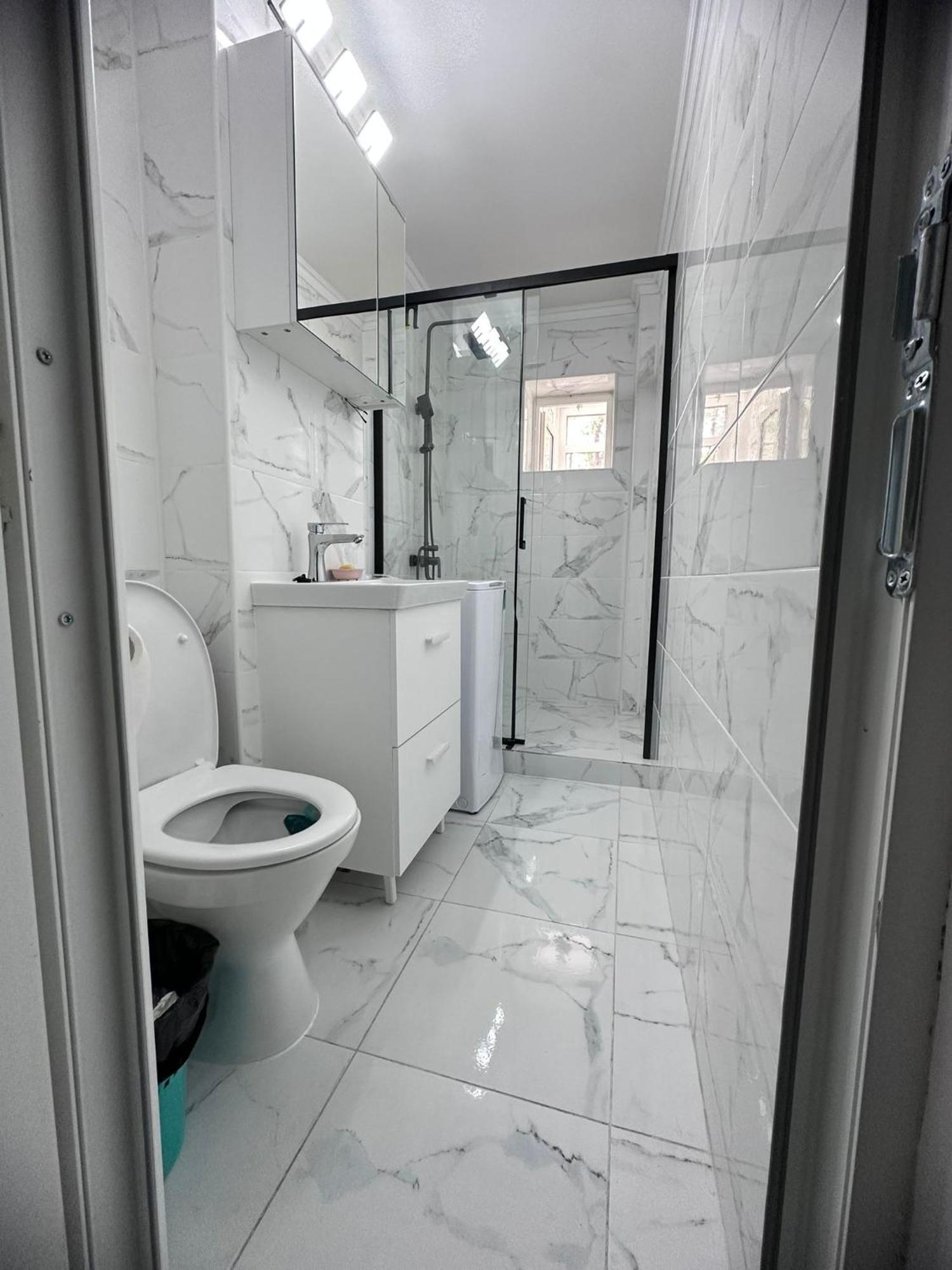 Apartament 3 Camere Trapezului Bucureşti Eksteriør bilde